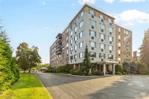 Photo for 1000 East Avenue Avenue 106