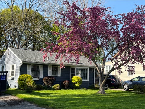 Photo for 90 Ontario View Street