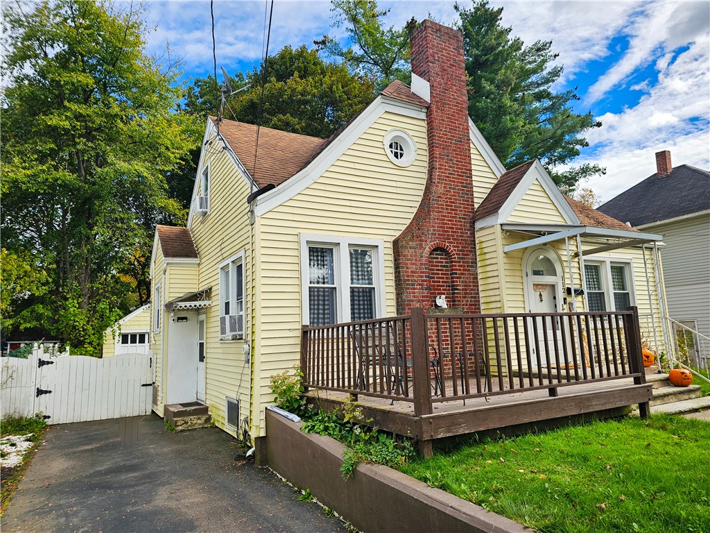 112 Glen Avenue