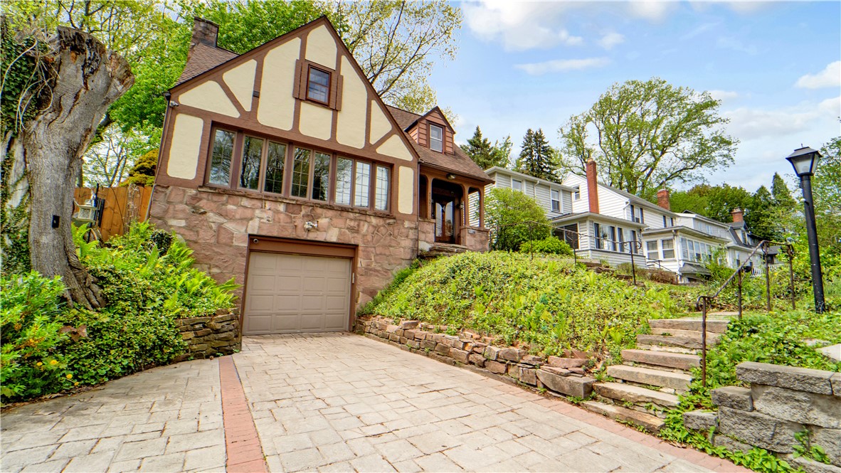 5137 Saint Paul Boulevard, Irondequoit, New York image 35
