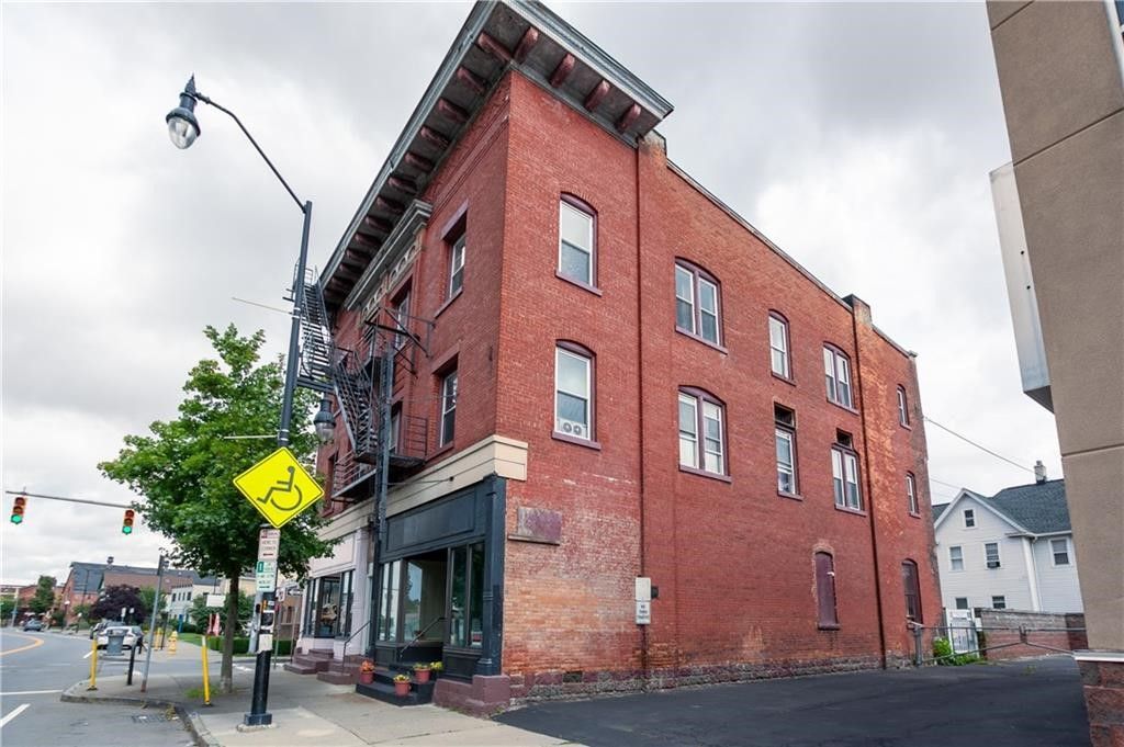 Photo of 888-892 S Clinton Avenue, Rochester, NY 14620 (MLS # R1593677)