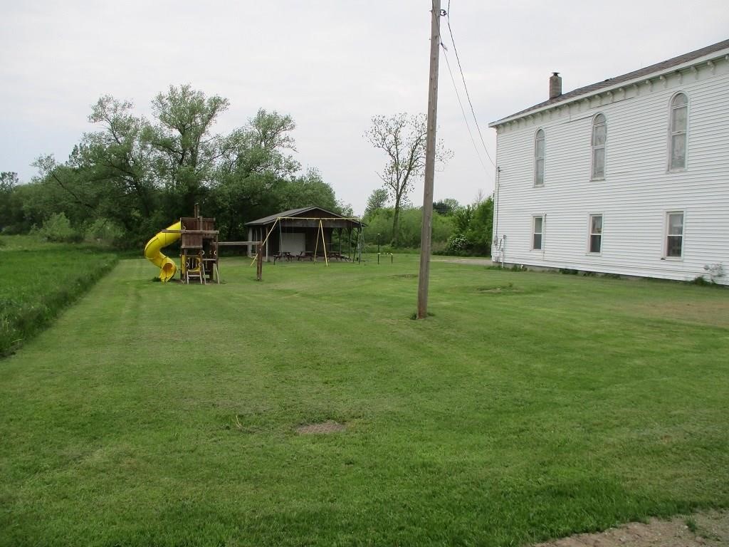 3723 Sweden Walker Road