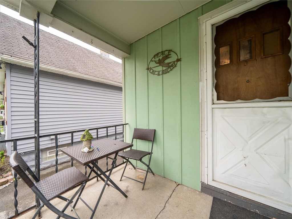 39 Sterling Street, Rochester, New York image 4