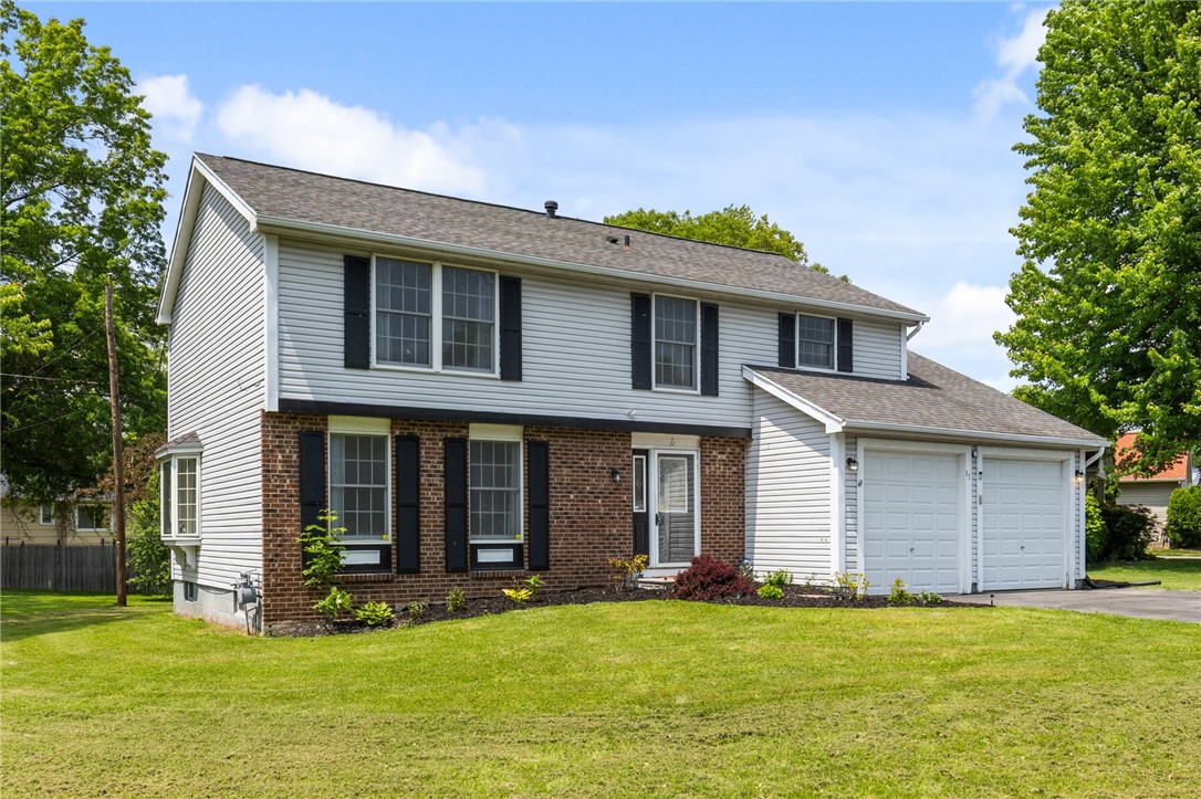 11 Shadow Lane, Gates, New York image 1