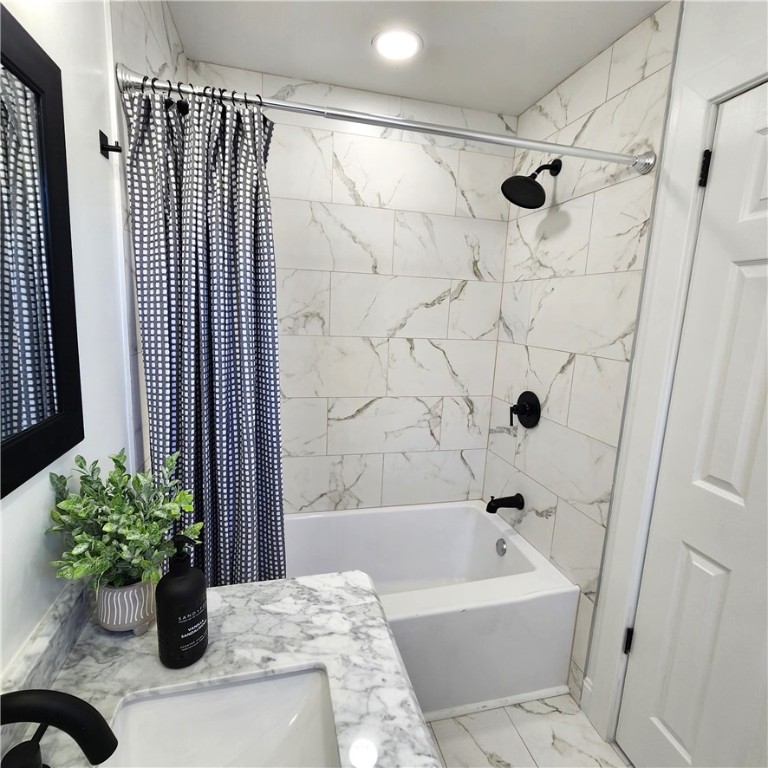 66 Lambert Drive, Greece, New York image 14