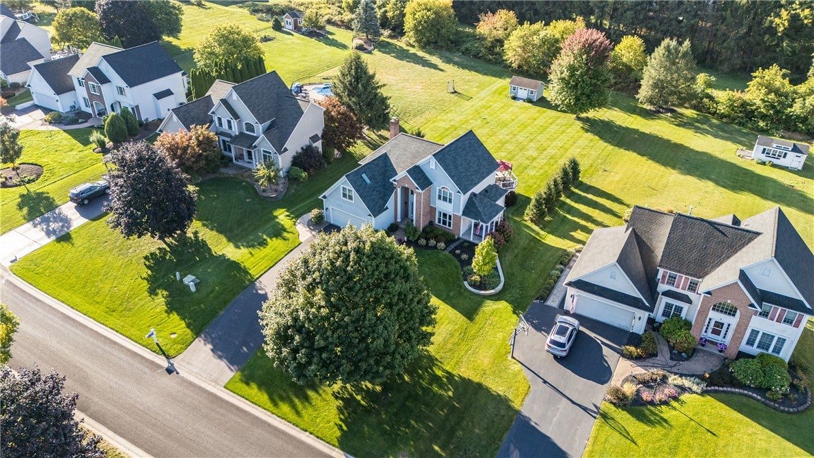 5 Teal Drive