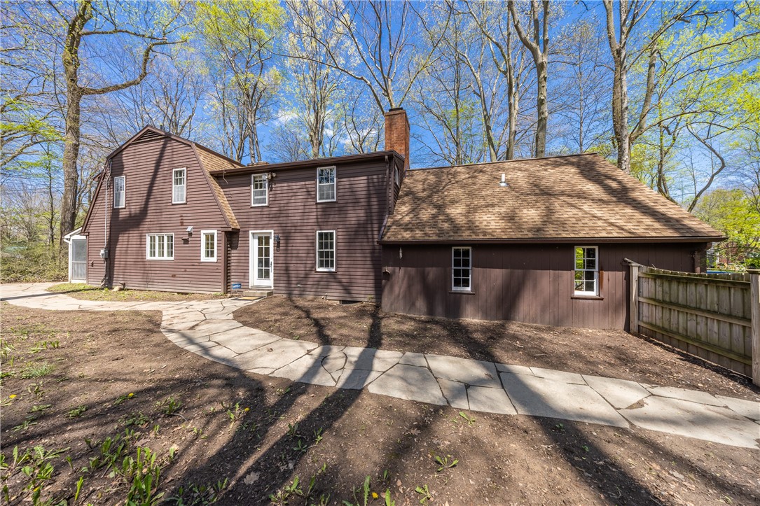 799 Oakridge Drive, Irondequoit, New York image 1