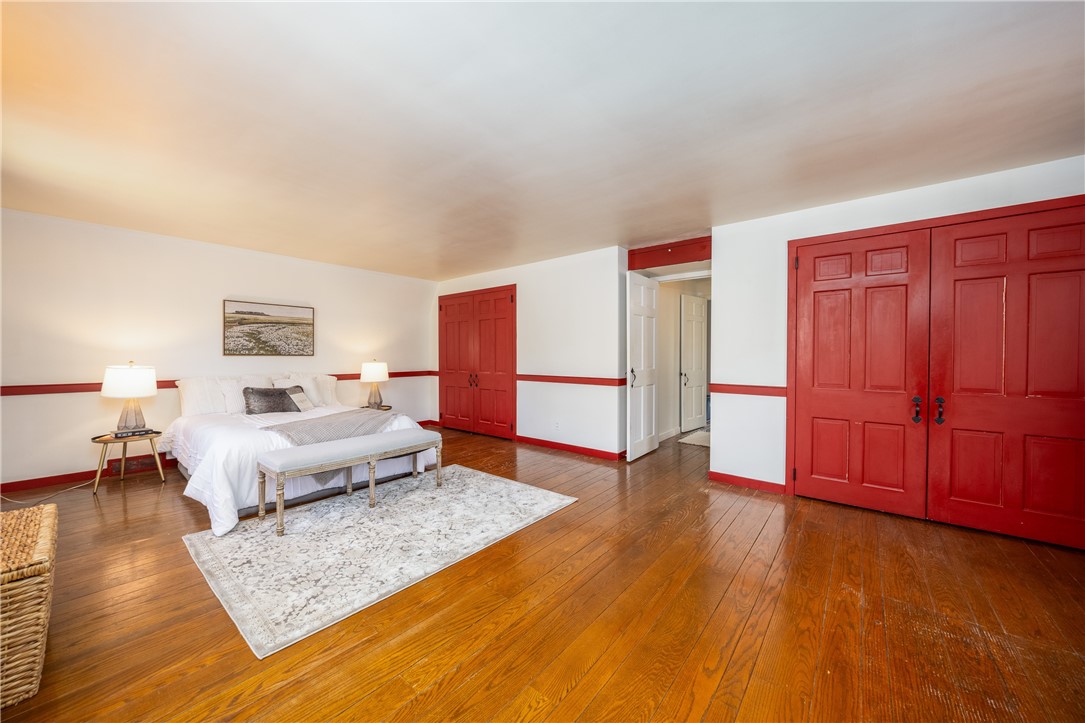 799 Oakridge Drive, Irondequoit, New York image 32