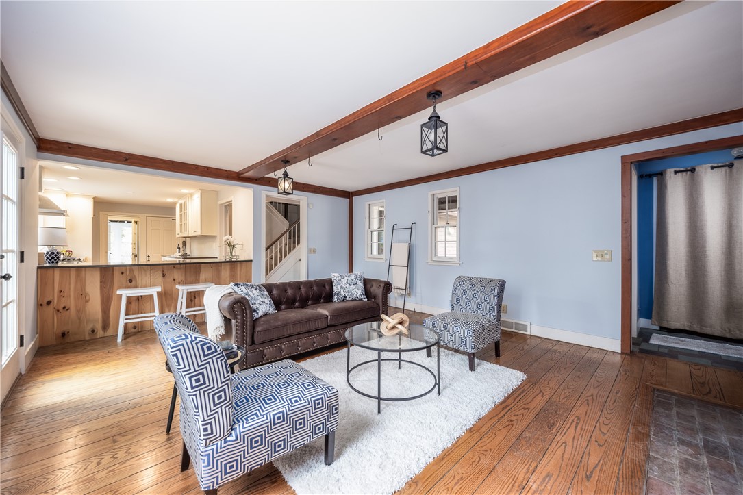 799 Oakridge Drive, Irondequoit, New York image 13
