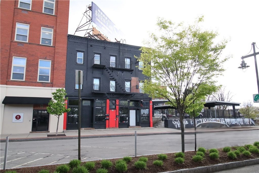 Photo of 238-242 South Avenue, Rochester, NY 14604 (MLS # R1658014)