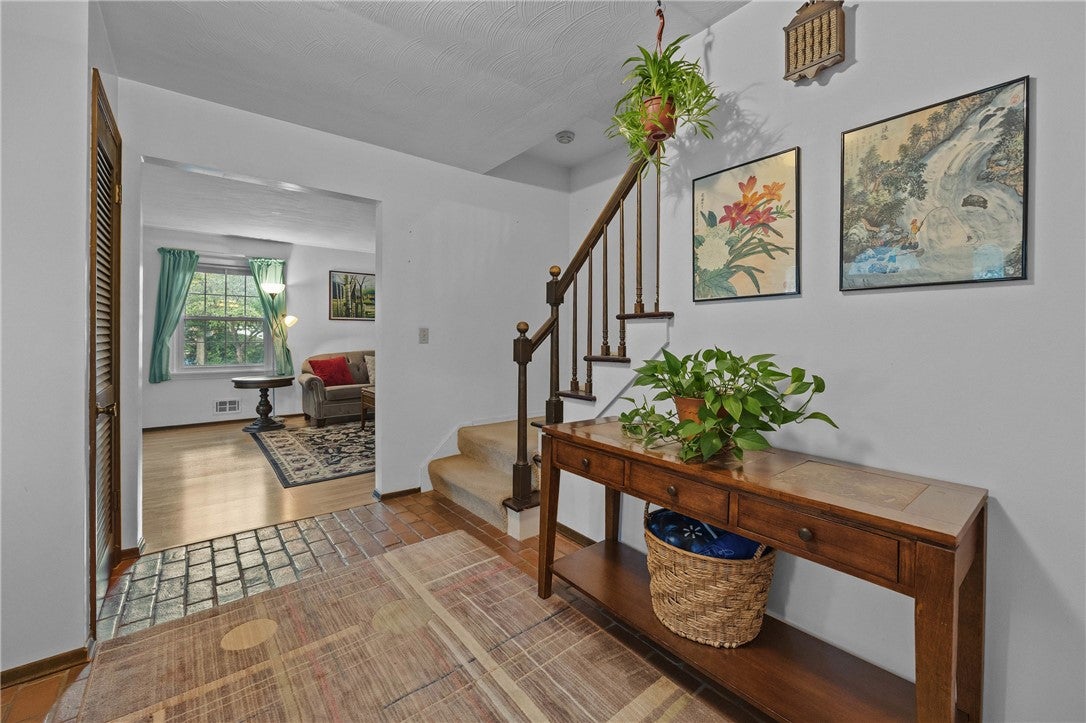 21 Hidden Creek Circle