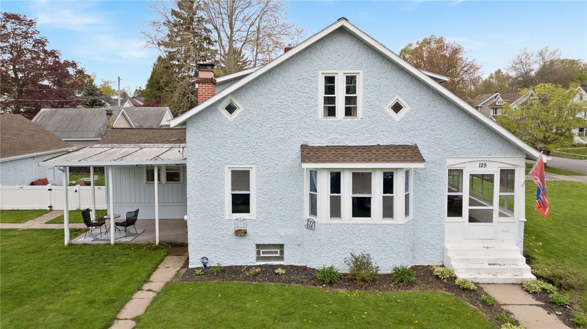 125 Charlton Rd Rd, Irondequoit, New York image 2