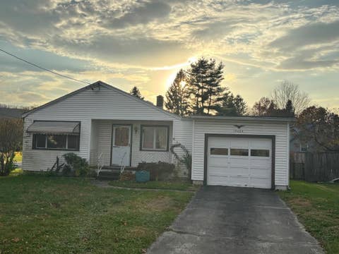 Photo for 1500 Maple Avenue B