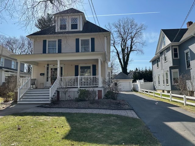 27 Elm Street, Webster, New York image 1