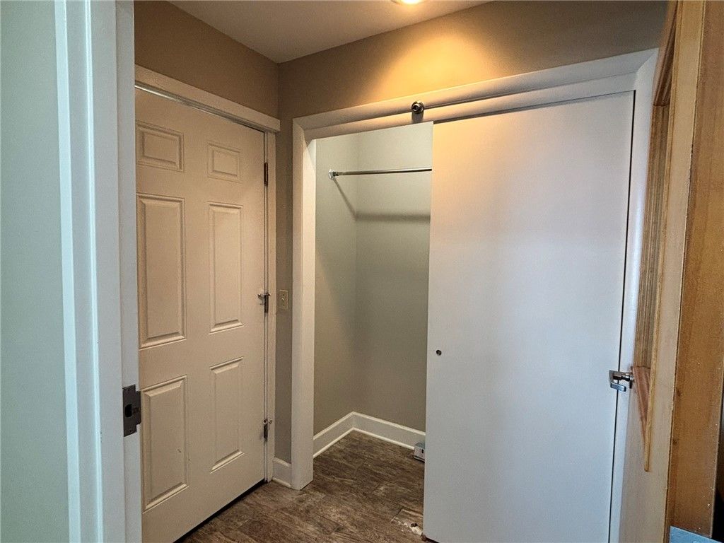 Photo of 1289 Creek Street, Penfield, NY 14580 (MLS # R1657656)