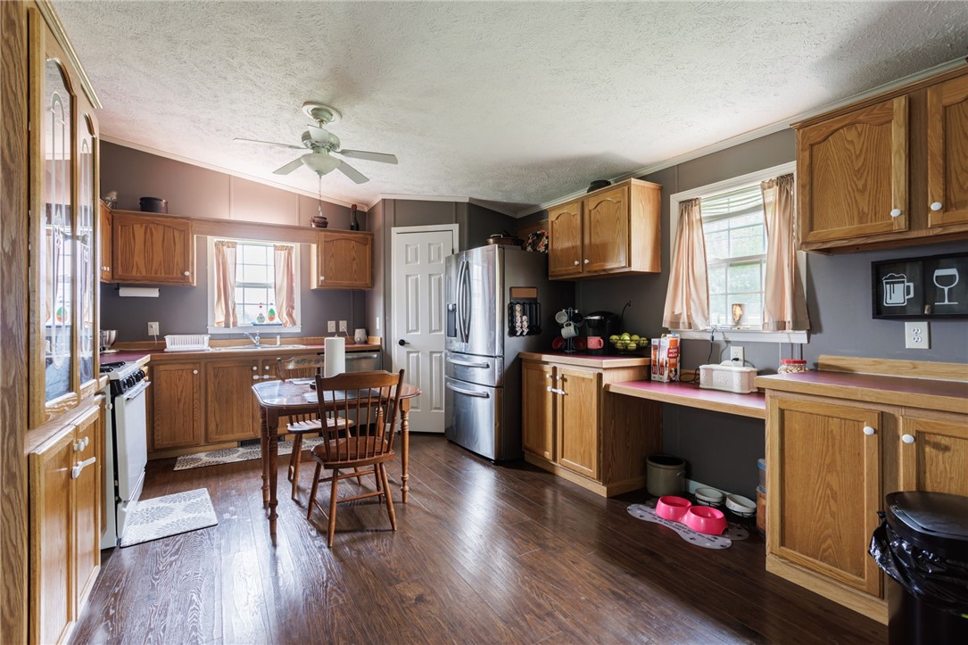 3785 Retsof Road, New York, New York image 22