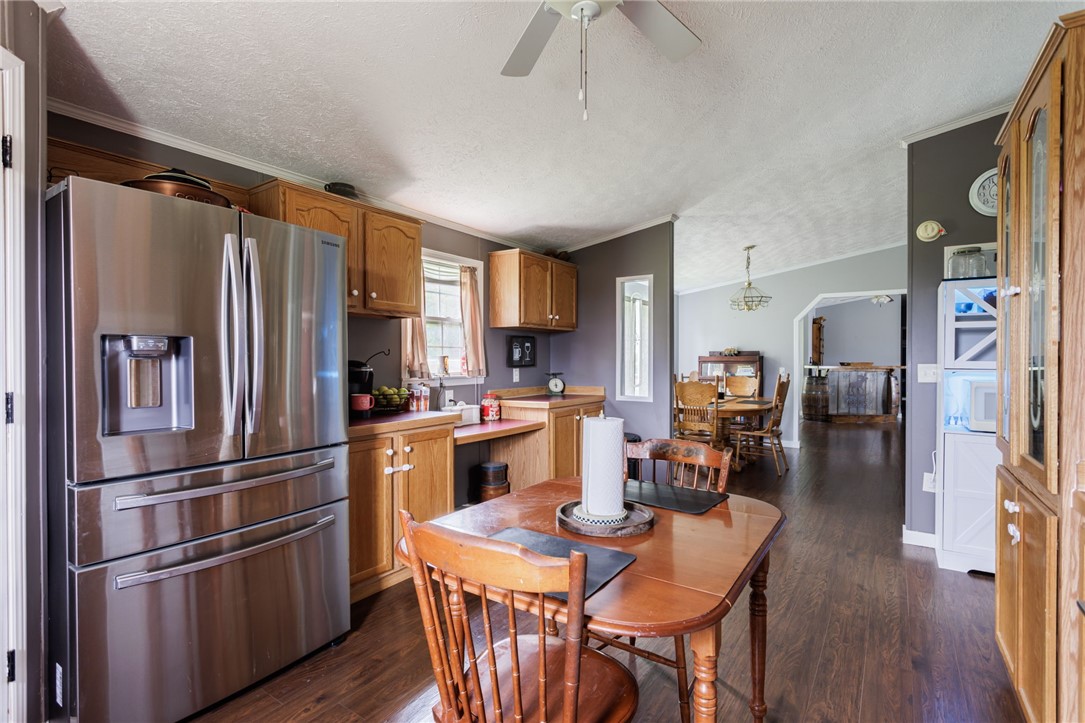 3785 Retsof Road, New York, New York image 25