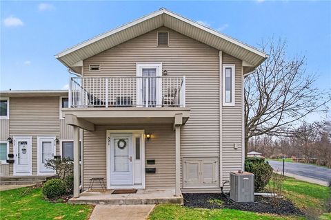 521 eastbrooke lane rochester ny 14618