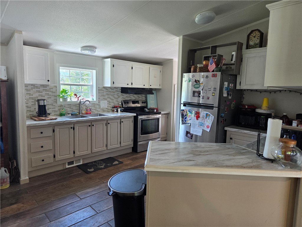 281 Tuscan Road - Photo 2