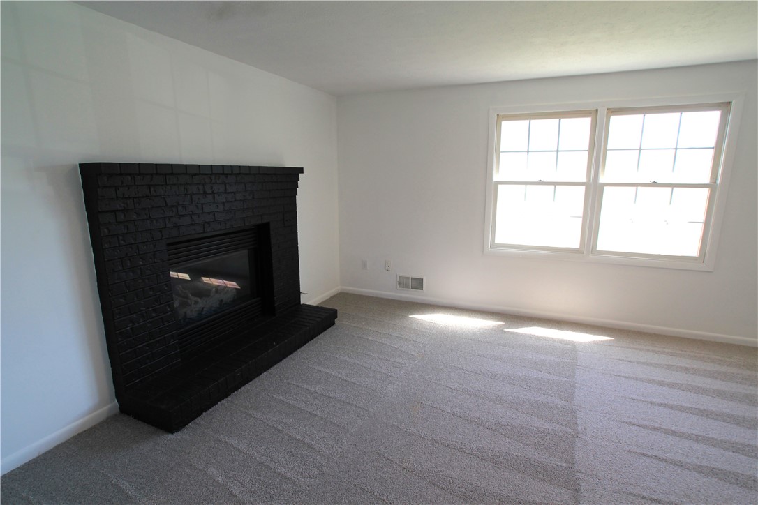 807 Flynn Road, Greece, New York image 6