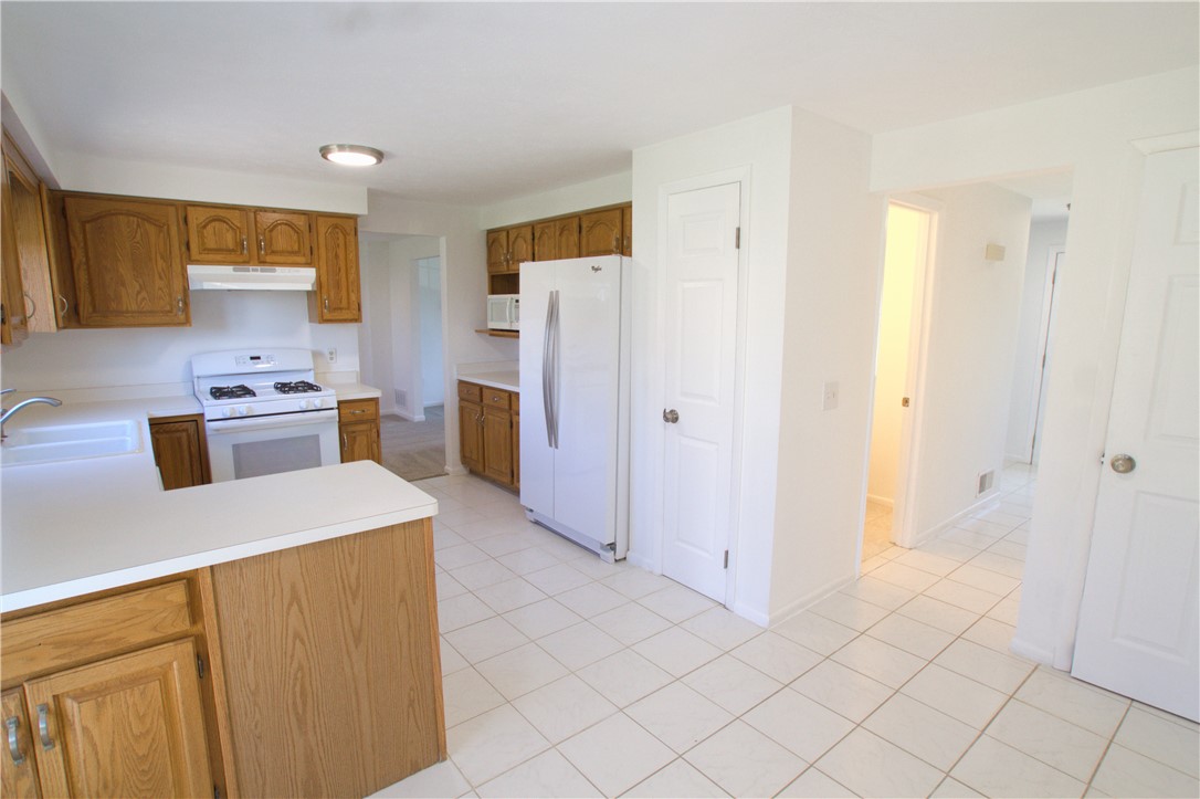 807 Flynn Road, Greece, New York image 7