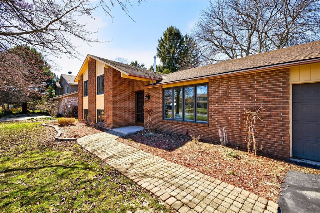 Photo of 19 Chimney Hill Road, Greece, NY 14612 (MLS # R1668985)