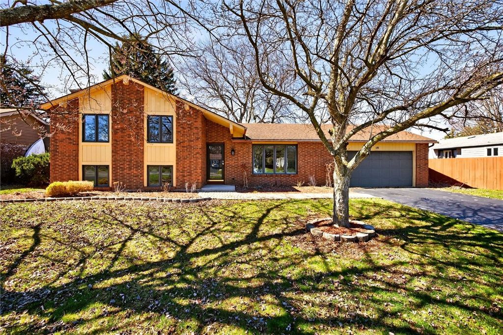 Photo of 19 Chimney Hill Road, Greece, NY 14612 (MLS # R1668985)