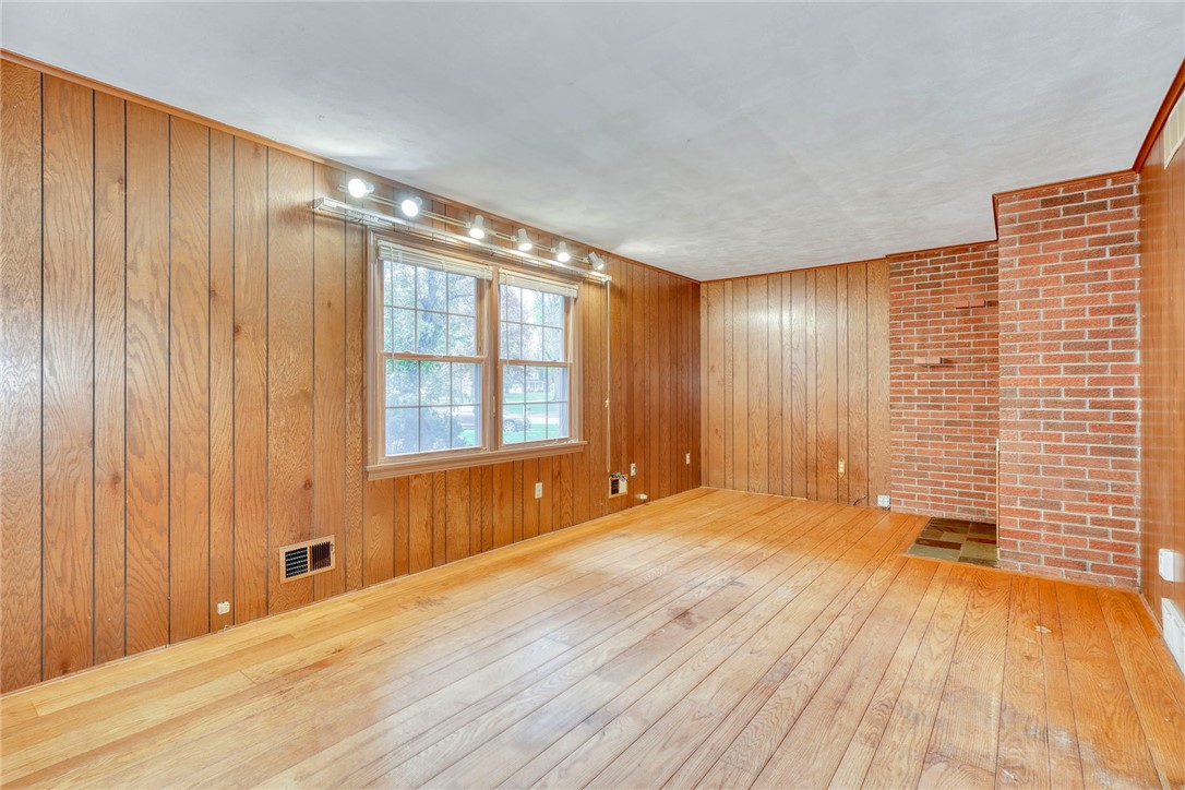 50 Shire Oaks Drive, Pittsford, New York image 18