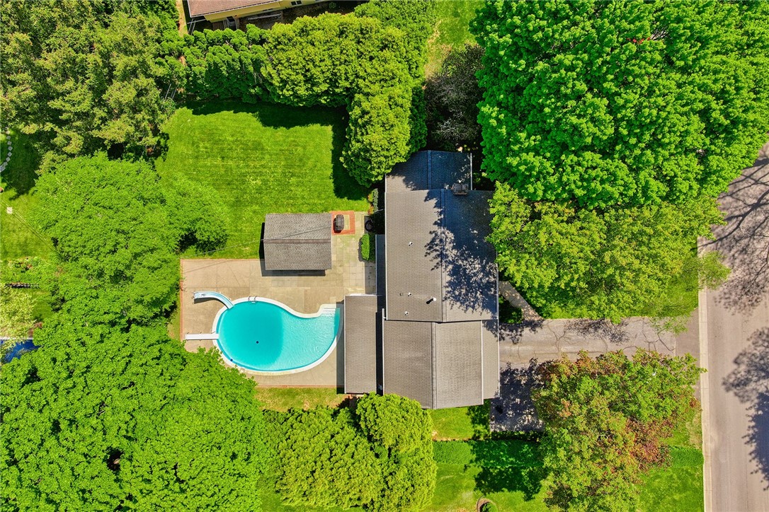 50 Shire Oaks Drive