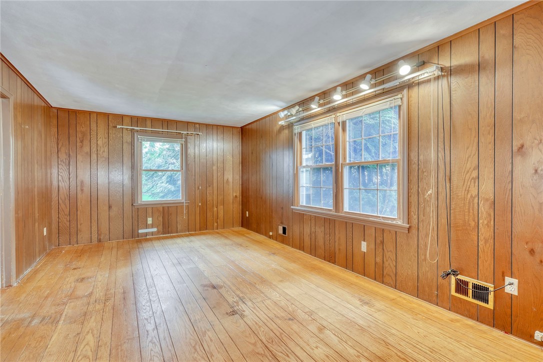 50 Shire Oaks Drive, Pittsford, New York image 19
