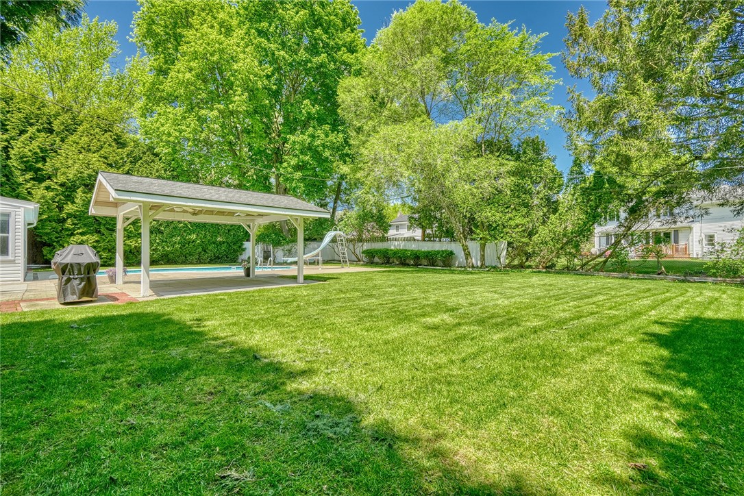 50 Shire Oaks Drive, Pittsford, New York image 47