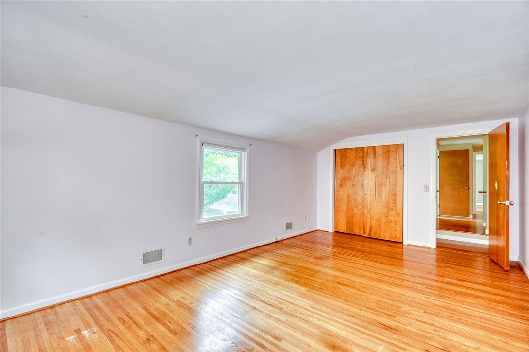 50 Shire Oaks Drive, Pittsford, New York image 36