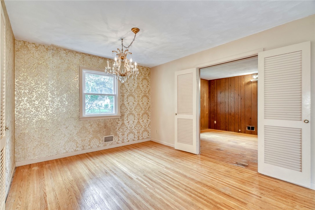 50 Shire Oaks Drive, Pittsford, New York image 16