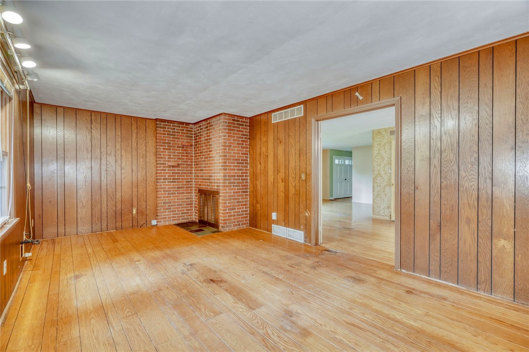 50 Shire Oaks Drive, Pittsford, New York image 20
