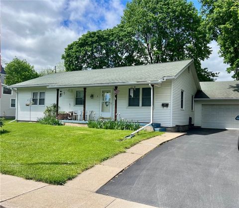 Photo of 8 Birch Street, Oneonta, NY 13820 (MLS # R1608061)