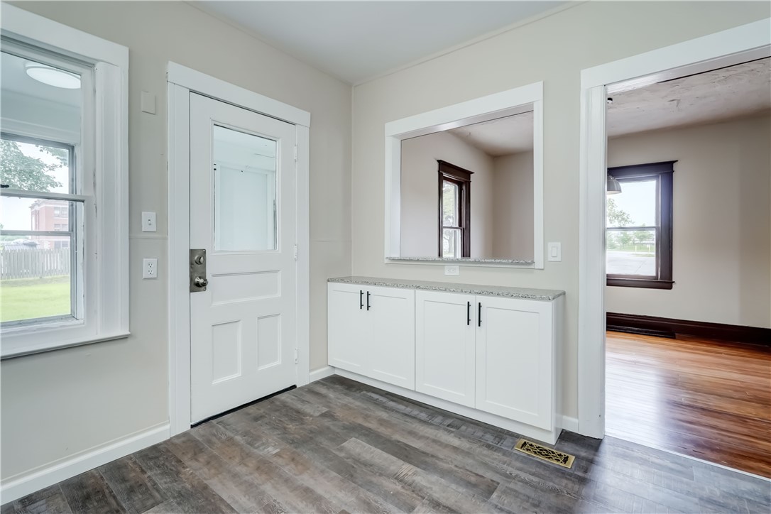 187 Desmond Street, Rochester, New York image 8