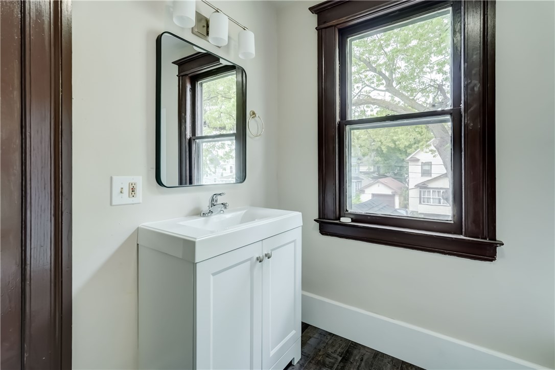 187 Desmond Street, Rochester, New York image 17