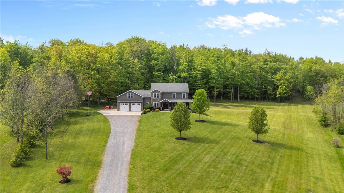 13 Colony Court, Alexander, New York image 2