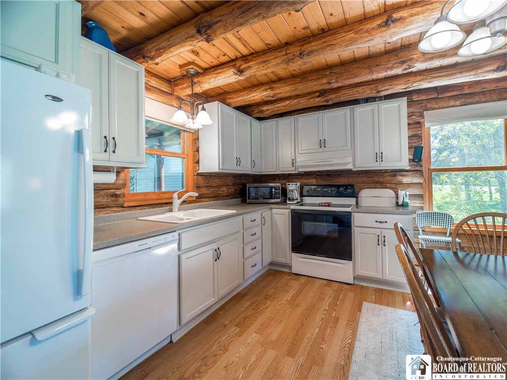 4146 W Lake Road, Chautauqua, New York image 7