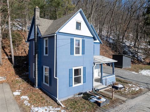 Tiny photo for 10237 Oakwood Drive, Corning, NY 14830 (MLS # R1655400)