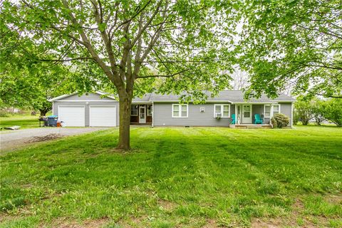 Homes For Sale - 49 Silver Street<br/> Ontario County, Manchester, NY 14432