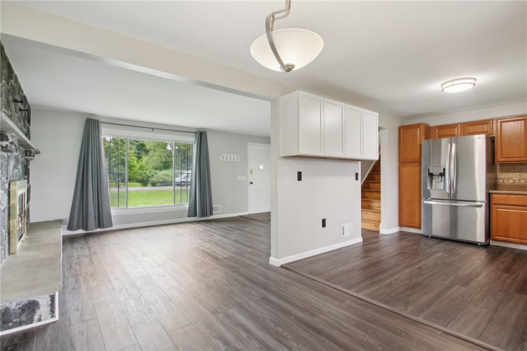 1099 N Greece Road, Greece, New York image 14