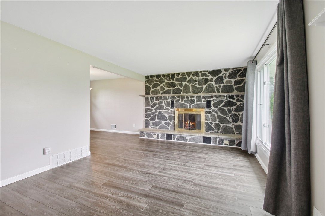 1099 N Greece Road, Greece, New York image 7