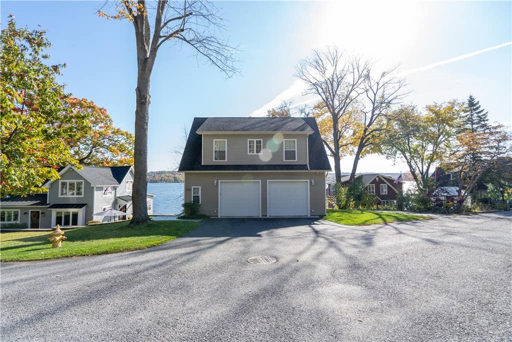 Photo of 4027 Graywood S #B, Livonia, NY 14454 (MLS # R1704019)