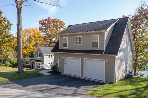 Photo of 4027 Graywood S #B, Livonia, NY 14454 (MLS # R1704019)