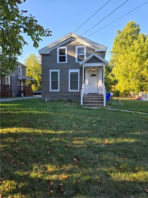 Photo for 317 W State Street