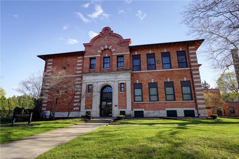 Condo For Sale - 115 Gregory Park<br/> Rochester, NY 14620