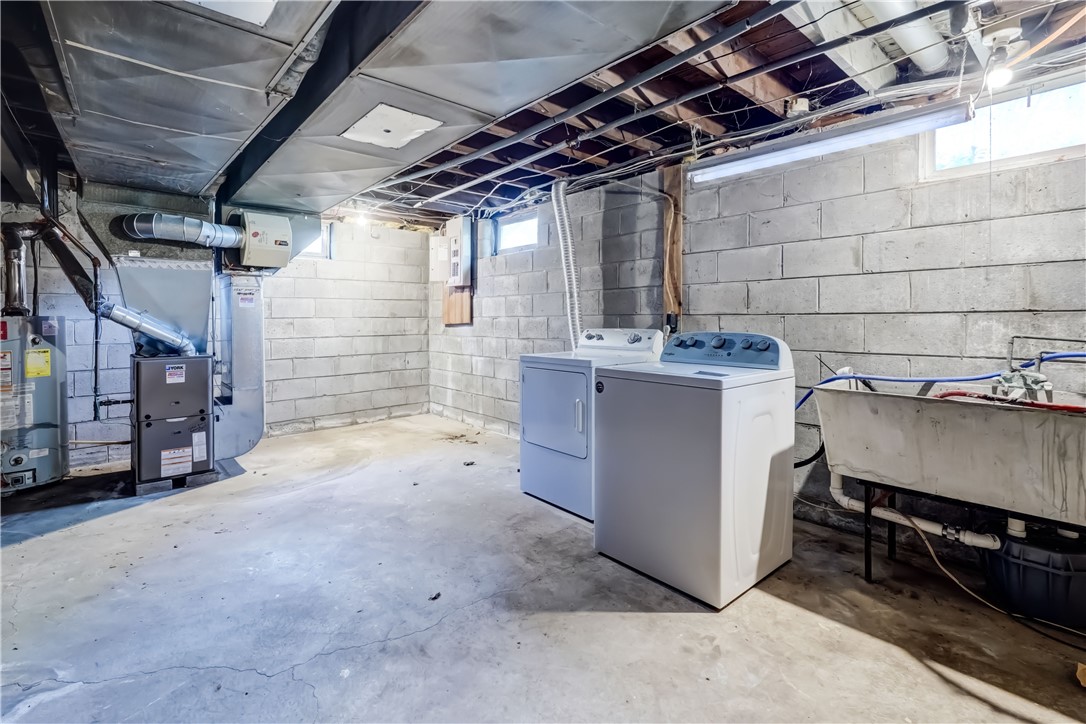 264 Shorewood Drive, Webster, New York image 30