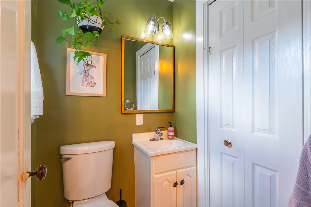 17 James Street, Naples, New York image 22