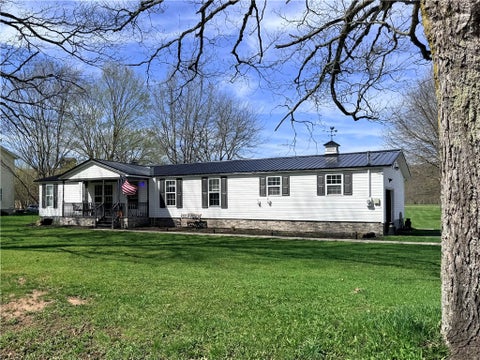 Mobile Home For Sale - 2719 County Highway 18<br/> Pittsfield Twp, NY 13843